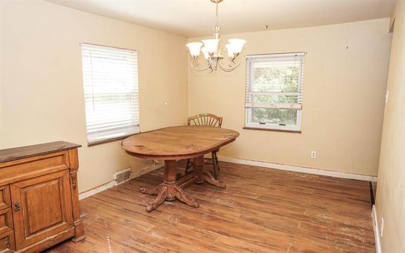 434 Mary St, Jeannette, 15644, 3 Bedroom Bedrooms, 6 Room Rooms,1 BathroomBathrooms,Residential,For Sale,Mary St,1775317