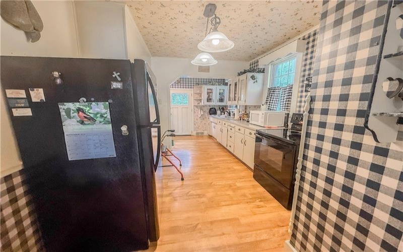 127 Coffey St, Uniontown, 15401, 3 Bedroom Bedrooms, ,1 BathroomBathrooms,Residential,For Sale,Coffey St,1775422