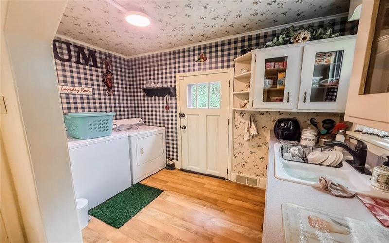 127 Coffey St, Uniontown, 15401, 3 Bedroom Bedrooms, ,1 BathroomBathrooms,Residential,For Sale,Coffey St,1775422