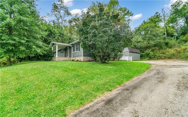 7791 National Pike, Uniontown, 15401, 3 Bedroom Bedrooms, 8 Room Rooms,2 BathroomBathrooms,Residential,For Sale,National Pike,1775530