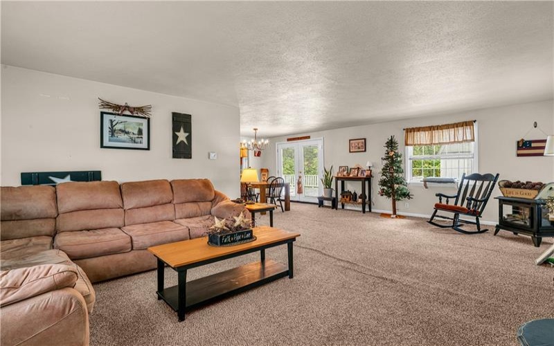 7791 National Pike, Uniontown, 15401, 3 Bedroom Bedrooms, 8 Room Rooms,2 BathroomBathrooms,Residential,For Sale,National Pike,1775530
