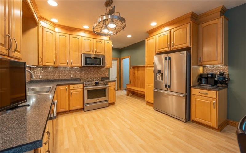 460 Back Creek Rd, Champion, 15622, 3 Bedroom Bedrooms, ,2.1 BathroomBathrooms,Residential,For Sale,Back Creek Rd,1775584