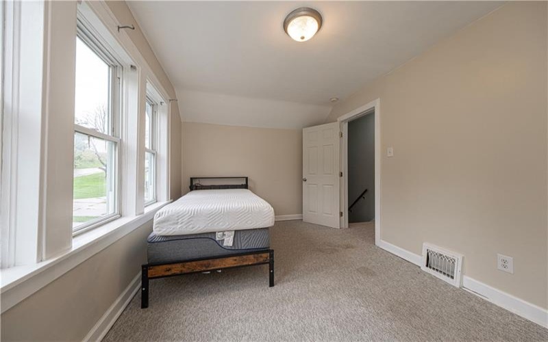 185 Mt Pleasant Road, Belle Vernon, 15012, 3 Bedroom Bedrooms, 10 Room Rooms,2.1 BathroomBathrooms,Residential,For Sale,Mt Pleasant Road,1775596