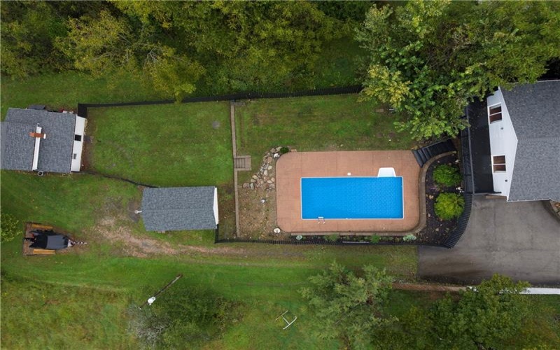 185 Mt Pleasant Road, Belle Vernon, 15012, 3 Bedroom Bedrooms, 10 Room Rooms,2.1 BathroomBathrooms,Residential,For Sale,Mt Pleasant Road,1775596