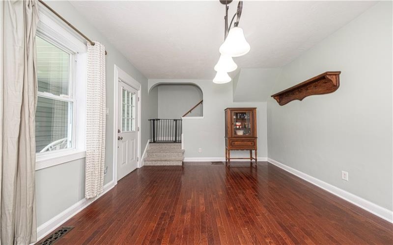 185 Mt Pleasant Road, Belle Vernon, 15012, 3 Bedroom Bedrooms, 10 Room Rooms,2.1 BathroomBathrooms,Residential,For Sale,Mt Pleasant Road,1775596