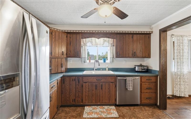 163 Van Dr, Connellsville, 15425, 4 Bedroom Bedrooms, 12 Room Rooms,2 BathroomBathrooms,Residential,For Sale,Van Dr,1775602