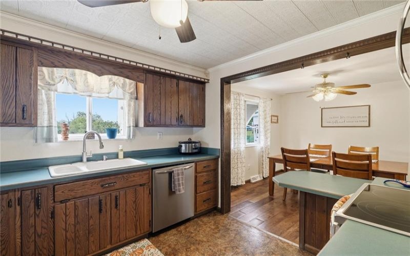 163 Van Dr, Connellsville, 15425, 4 Bedroom Bedrooms, 12 Room Rooms,2 BathroomBathrooms,Residential,For Sale,Van Dr,1775602