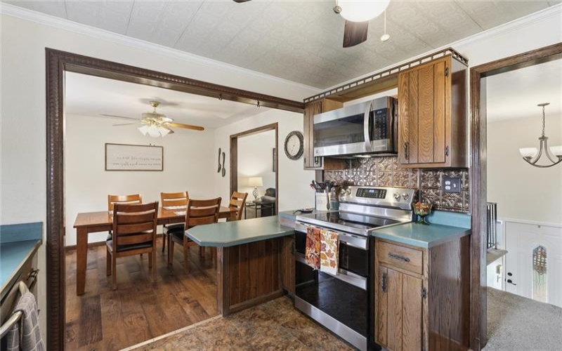 163 Van Dr, Connellsville, 15425, 4 Bedroom Bedrooms, 12 Room Rooms,2 BathroomBathrooms,Residential,For Sale,Van Dr,1775602