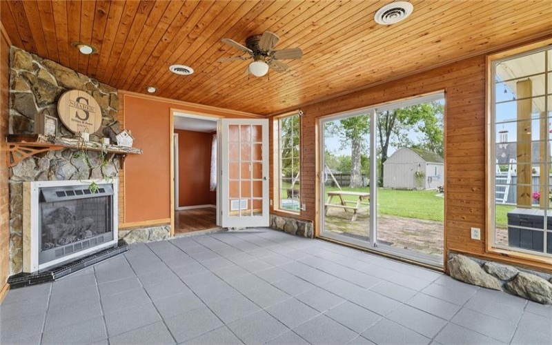 163 Van Dr, Connellsville, 15425, 4 Bedroom Bedrooms, 12 Room Rooms,2 BathroomBathrooms,Residential,For Sale,Van Dr,1775602
