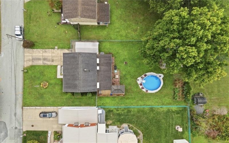 163 Van Dr, Connellsville, 15425, 4 Bedroom Bedrooms, 12 Room Rooms,2 BathroomBathrooms,Residential,For Sale,Van Dr,1775602