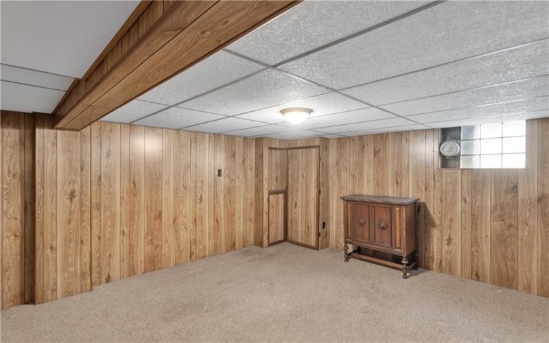 1824 Highland Ave, Irwin, 15642, 3 Bedroom Bedrooms, 10 Room Rooms,2 BathroomBathrooms,Residential,For Sale,Highland Ave,1775615