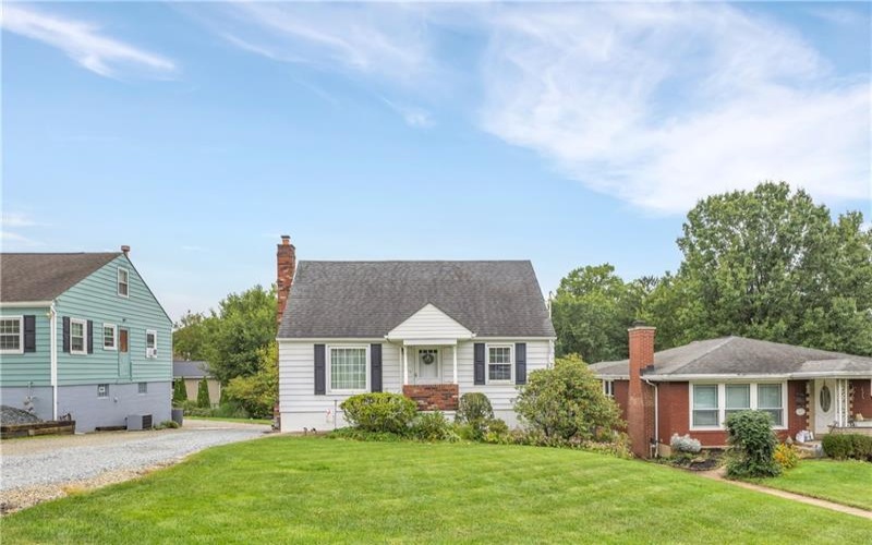 1824 Highland Ave, Irwin, 15642, 3 Bedroom Bedrooms, 10 Room Rooms,2 BathroomBathrooms,Residential,For Sale,Highland Ave,1775615