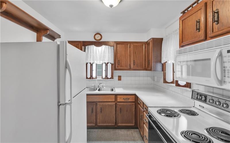 1824 Highland Ave, Irwin, 15642, 3 Bedroom Bedrooms, 10 Room Rooms,2 BathroomBathrooms,Residential,For Sale,Highland Ave,1775615