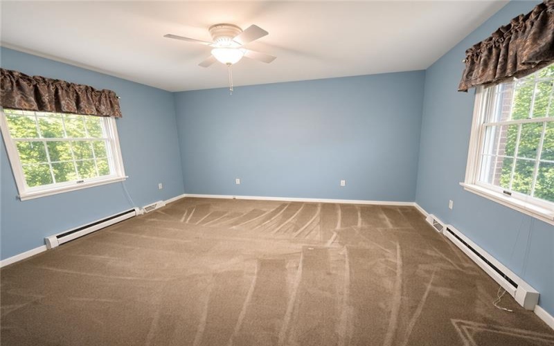 231 Greenridge Rd., Greensburg, 15601, 3 Bedroom Bedrooms, 9 Room Rooms,2.1 BathroomBathrooms,Residential,For Sale,Greenridge Rd.,1775616