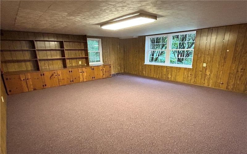 231 Greenridge Rd., Greensburg, 15601, 3 Bedroom Bedrooms, 9 Room Rooms,2.1 BathroomBathrooms,Residential,For Sale,Greenridge Rd.,1775616