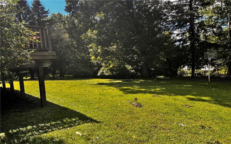 231 Greenridge Rd., Greensburg, 15601, 3 Bedroom Bedrooms, 9 Room Rooms,2.1 BathroomBathrooms,Residential,For Sale,Greenridge Rd.,1775616