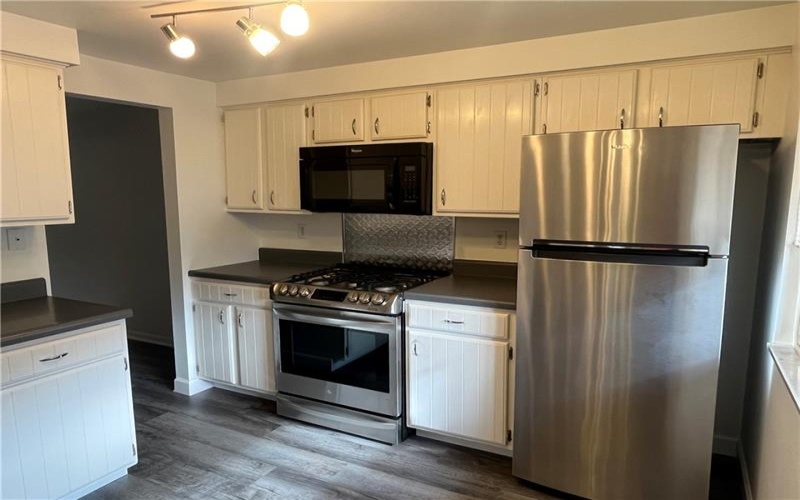 222 Sequoia Court, Latrobe, 15650, 3 Bedroom Bedrooms, ,2.1 BathroomBathrooms,Lease,For Rent,Sequoia Court,1775690