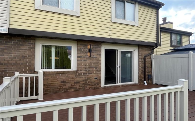 222 Sequoia Court, Latrobe, 15650, 3 Bedroom Bedrooms, ,2.1 BathroomBathrooms,Lease,For Rent,Sequoia Court,1775690