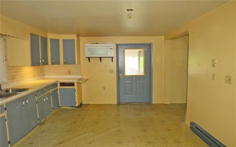 2795 Main St, Beallsville, 15313, 2 Bedroom Bedrooms, ,1 BathroomBathrooms,Residential,For Sale,Main St,1775698