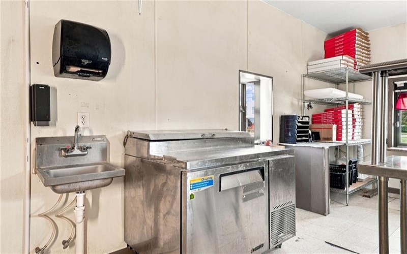 459 3rd St, California, 15419, ,Commercial-industrial-business,For Sale,3rd St,1775738
