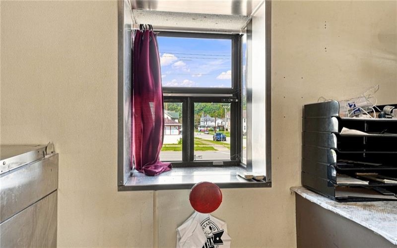 459 3rd St, California, 15419, ,Commercial-industrial-business,For Sale,3rd St,1775738