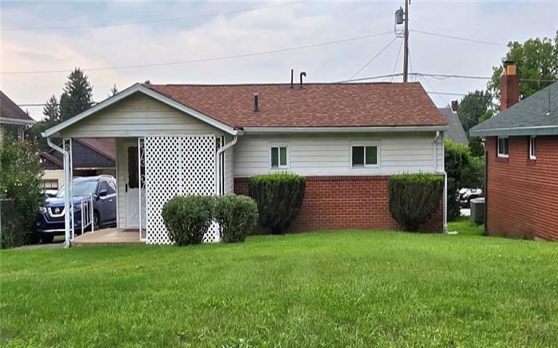 1805 Penn Ave, Connellsville, 15425, 2 Bedroom Bedrooms, ,1 BathroomBathrooms,Residential,For Sale,Penn Ave,1775776