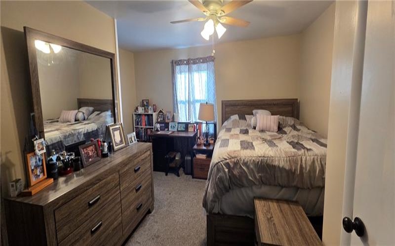 1 Liberty Ave, Burgettstown, 15021, 4 Bedroom Bedrooms, ,1.1 BathroomBathrooms,Residential,For Sale,Liberty Ave,1775821