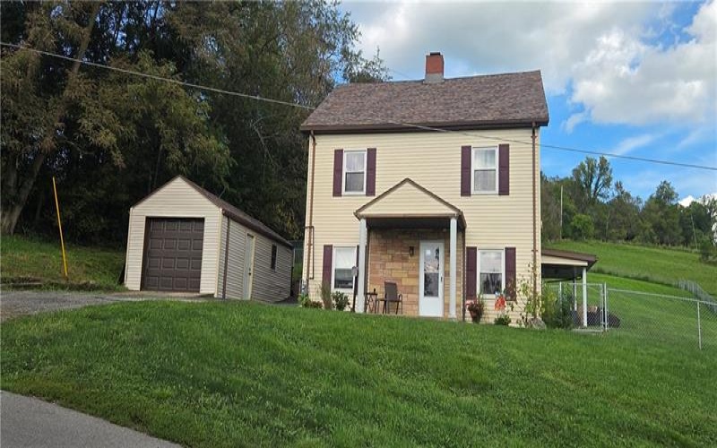 1 Liberty Ave, Burgettstown, 15021, 4 Bedroom Bedrooms, ,1.1 BathroomBathrooms,Residential,For Sale,Liberty Ave,1775821