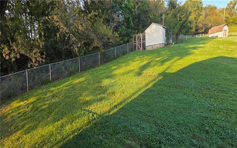 1 Liberty Ave, Burgettstown, 15021, 4 Bedroom Bedrooms, ,1.1 BathroomBathrooms,Residential,For Sale,Liberty Ave,1775821