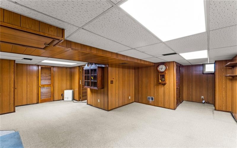 107 Devonshire Dr, McMurray, 15317, 4 Bedroom Bedrooms, 10 Room Rooms,2 BathroomBathrooms,Residential,For Sale,Devonshire Dr,1775739