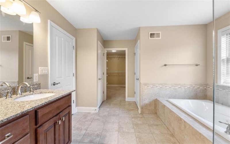 4801 Greenhead Ct, Murrysville, 15668, 5 Bedroom Bedrooms, 13 Room Rooms,6 BathroomBathrooms,Residential,For Sale,Greenhead Ct,1775762