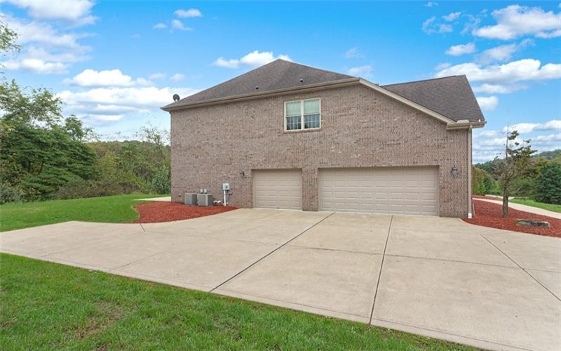 4801 Greenhead Ct, Murrysville, 15668, 5 Bedroom Bedrooms, 13 Room Rooms,6 BathroomBathrooms,Residential,For Sale,Greenhead Ct,1775762