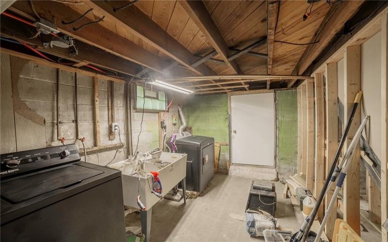1395 State Rt 217 Hwy, Derry, 15627, 3 Bedroom Bedrooms, ,2 BathroomBathrooms,Residential,For Sale,State Rt 217 Hwy,1775804