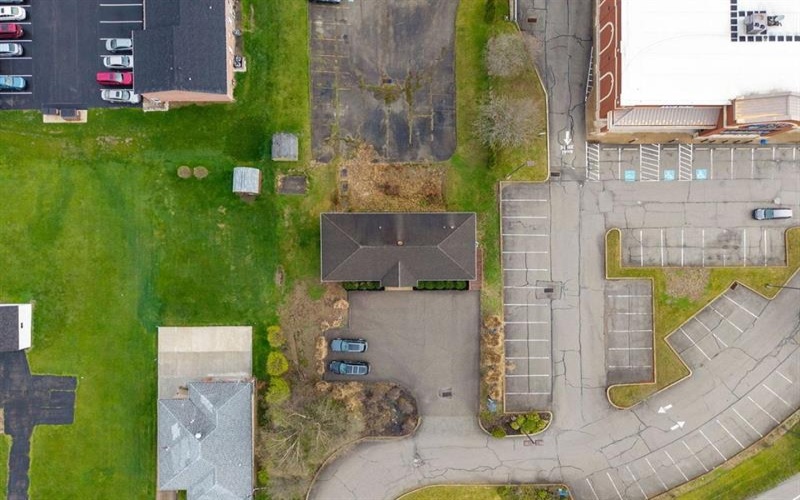 3293 Leechburg ROAD, New Kensington, 15068, ,Commercial-industrial-business,For Sale,Leechburg,1775877