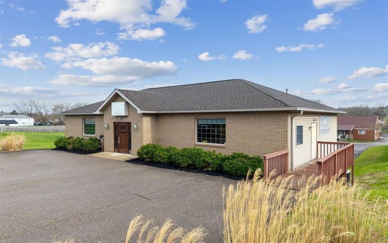 3293 Leechburg ROAD, New Kensington, 15068, ,Commercial-industrial-business,For Sale,Leechburg,1775877