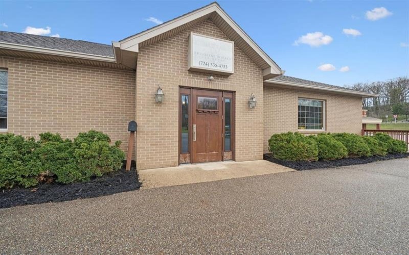 3293 Leechburg ROAD, New Kensington, 15068, ,Commercial-industrial-business,For Sale,Leechburg,1775877