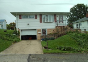 47 Cherry Avenue, Mount Pleasant, 15666, 2 Bedroom Bedrooms, 4 Room Rooms,1 BathroomBathrooms,Residential,For Sale,Cherry Avenue,1775900