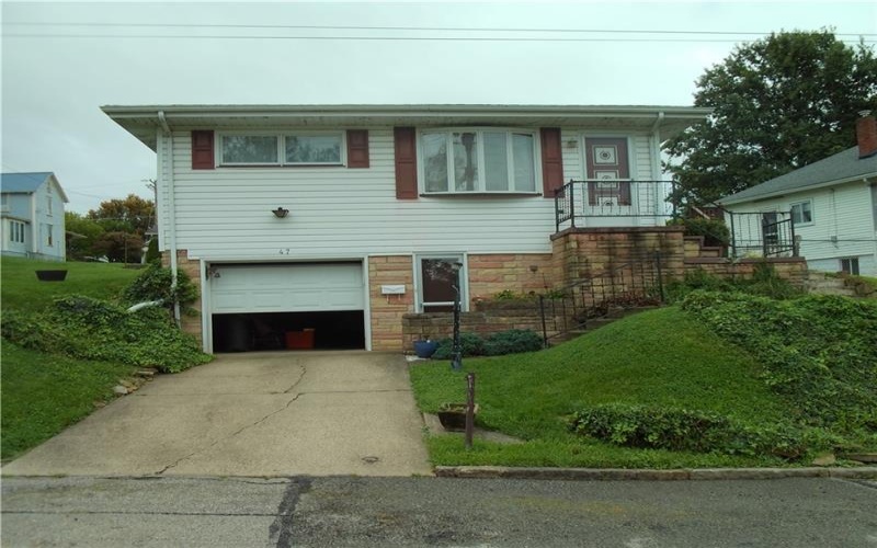 47 Cherry Avenue, Mount Pleasant, 15666, 2 Bedroom Bedrooms, 4 Room Rooms,1 BathroomBathrooms,Residential,For Sale,Cherry Avenue,1775900