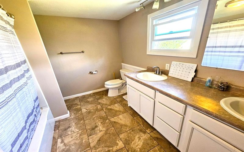 1546 North, Leechburg, 15656, 3 Bedroom Bedrooms, ,1 BathroomBathrooms,Residential,For Sale,North,1775914