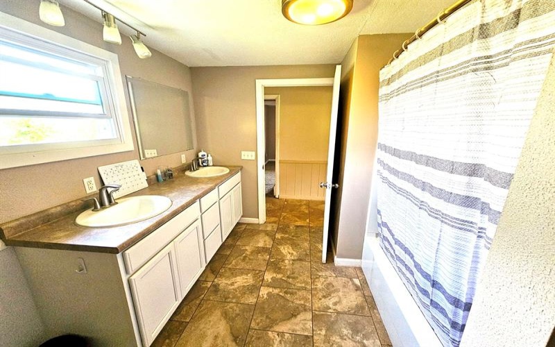 1546 North, Leechburg, 15656, 3 Bedroom Bedrooms, ,1 BathroomBathrooms,Residential,For Sale,North,1775914