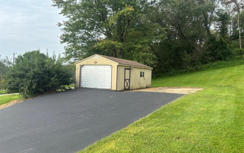 309 Hi Acres ROAD, New Alexandria, 15670, 3 Bedroom Bedrooms, ,2 BathroomBathrooms,Residential,For Sale,Hi Acres,1775983