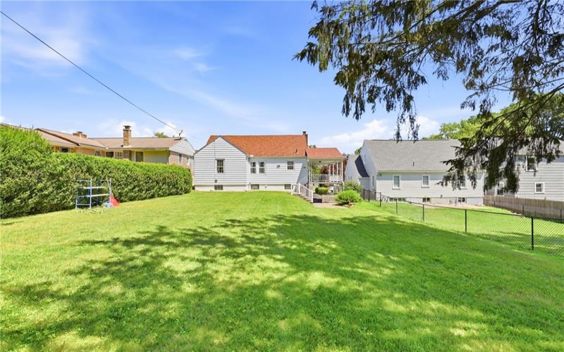 93 Violet Street, Johnstown, 15905, 3 Bedroom Bedrooms, ,1.1 BathroomBathrooms,Residential,For Sale,Violet Street,1768013