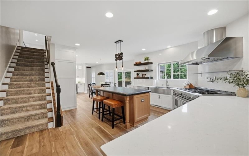 100 Iron Horse Dr, Venetia, 15367, 4 Bedroom Bedrooms, 13 Room Rooms,4.1 BathroomBathrooms,Residential,For Sale,Iron Horse Dr,1775532