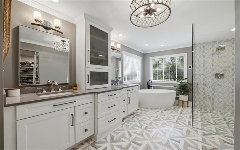 100 Iron Horse Dr, Venetia, 15367, 4 Bedroom Bedrooms, 13 Room Rooms,4.1 BathroomBathrooms,Residential,For Sale,Iron Horse Dr,1775532