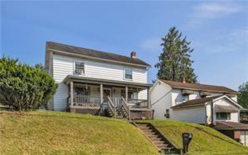 2052 Main St, Claridge, 15623, 2 Bedroom Bedrooms, ,1.1 BathroomBathrooms,Residential,For Sale,Main St,1775608