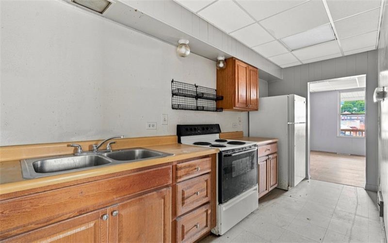 214 Second St, California, 15419, ,Multi-unit,For Sale,Second St,1775652