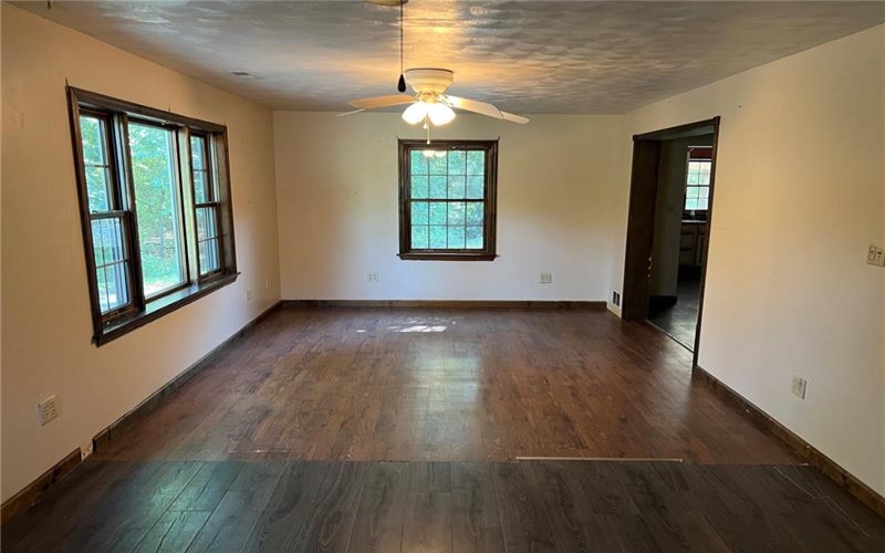 470 Donohoe Rd, Greensburg, 15601, 4 Bedroom Bedrooms, 10 Room Rooms,4.1 BathroomBathrooms,Residential,For Sale,Donohoe Rd,1775669