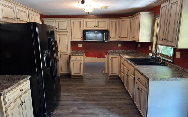 470 Donohoe Rd, Greensburg, 15601, 4 Bedroom Bedrooms, 10 Room Rooms,4.1 BathroomBathrooms,Residential,For Sale,Donohoe Rd,1775669