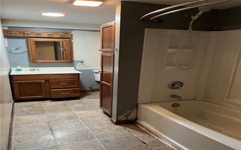 470 Donohoe Rd, Greensburg, 15601, 4 Bedroom Bedrooms, 10 Room Rooms,4.1 BathroomBathrooms,Residential,For Sale,Donohoe Rd,1775669