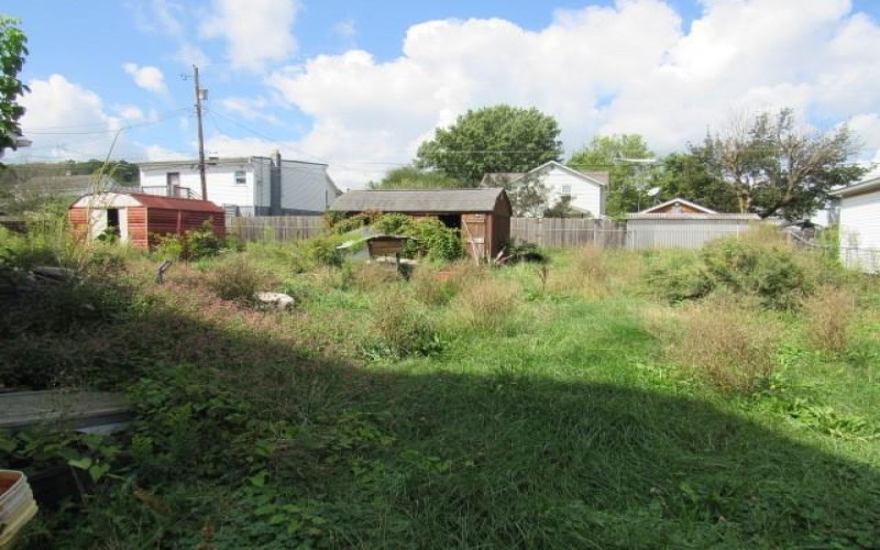 126 1st Street, Mather, 15346, 2 Bedroom Bedrooms, 5 Room Rooms,1 BathroomBathrooms,Residential,For Sale,1st Street,1776060